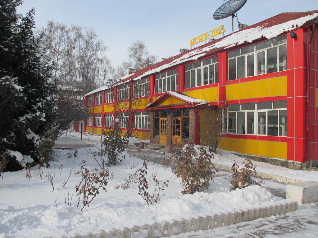 Otel Issyk-Kul Karakol Exteriér fotografie
